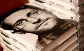 США хотят отсудить у Сноудена гонорар за его книгу Личное дело