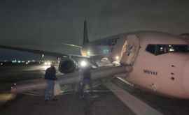 Подробности аварийной посадки самолета в Одессе