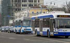 Troleibuzele nu se vor opri lîngă Piaţa Centrală