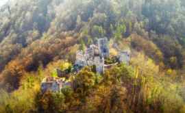 Разрушенные европейские замки восстановленные в виртуальной реальности ФОТО