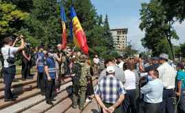 Protest în fața Parlamentului VIDEO